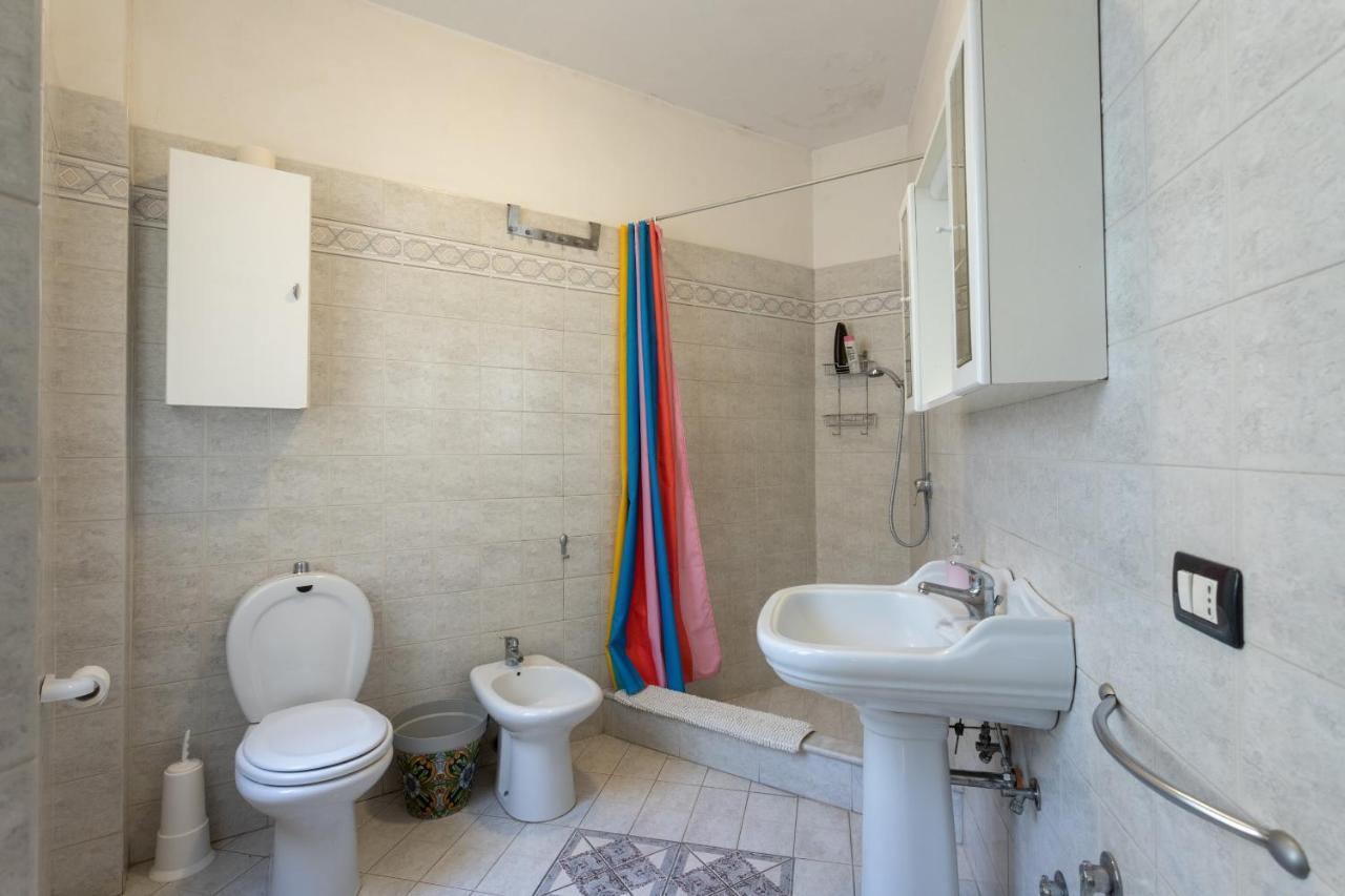 Zefiro Rooms Катания Екстериор снимка